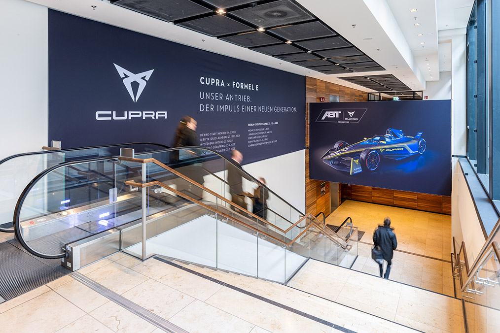 Exklusives Branding Ankommergänge Nord & Süd