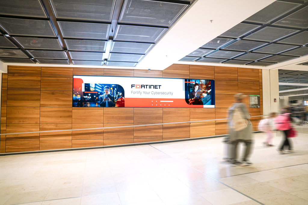 Landscape L Ankommergang BER