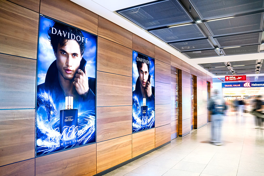 Poster-Boxen Duty Free