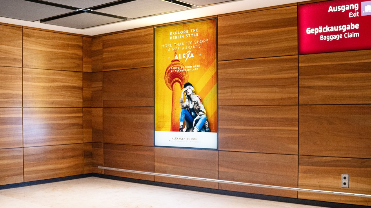 Posterboxen Ankommergang BER