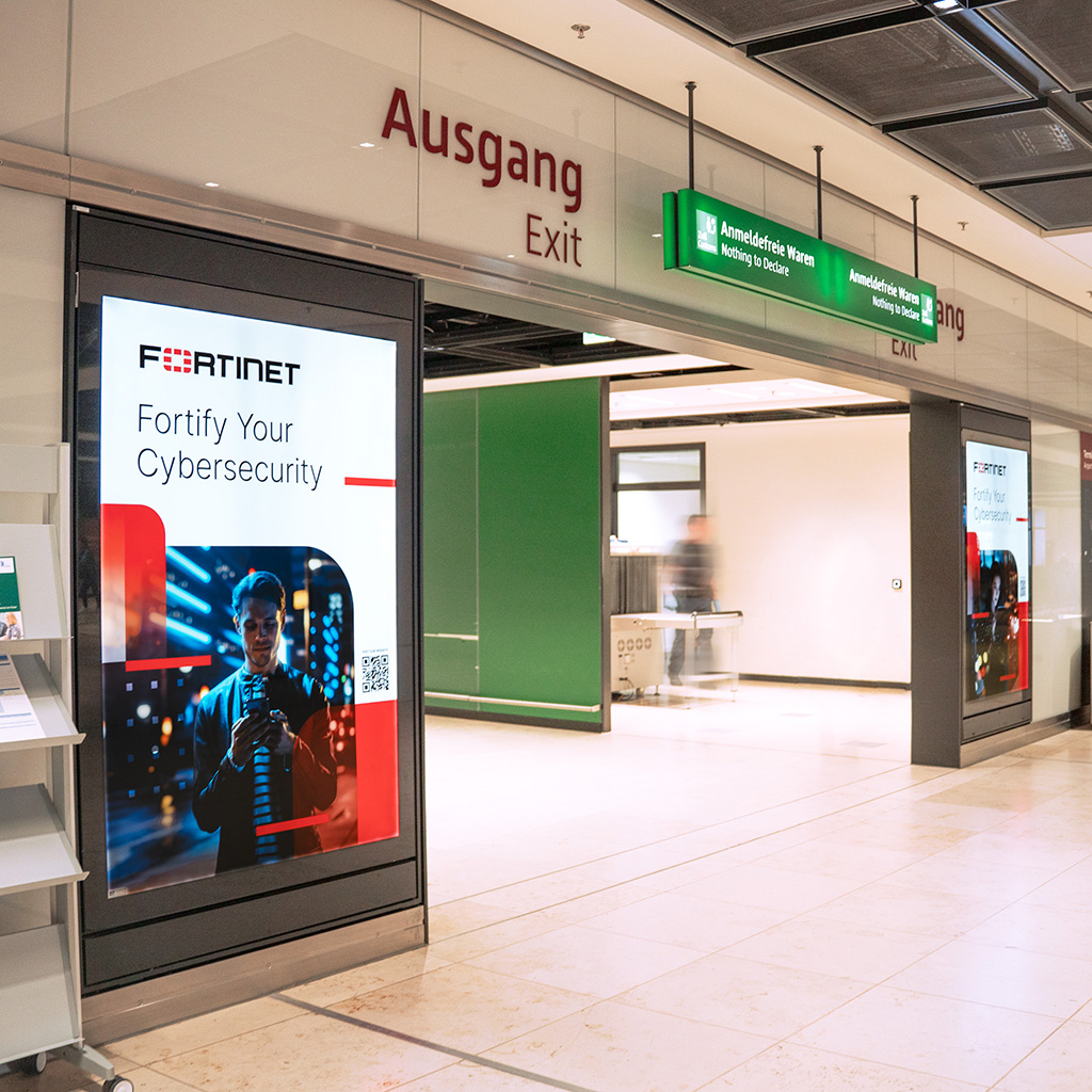 Poster Vtirinen Gepäckausgabe