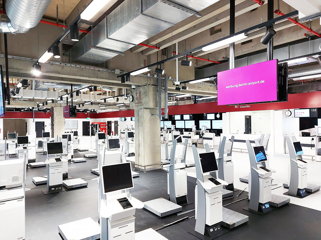 Digitale Screens Abflug