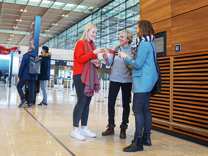 Mobile promotion landside