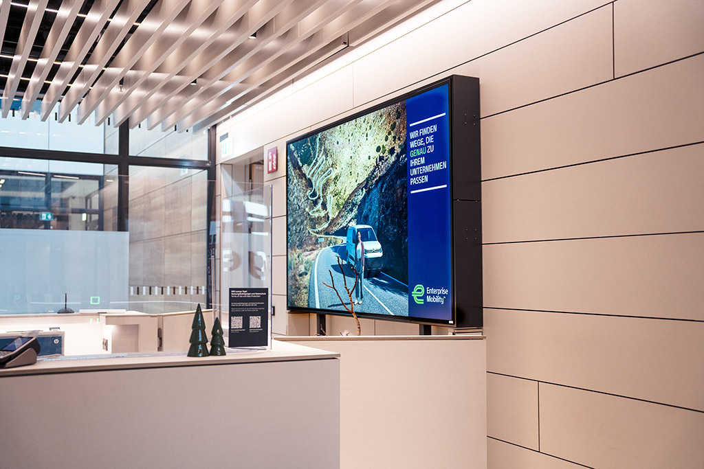 Digitales Loungenetz, Lounge Tegel BER