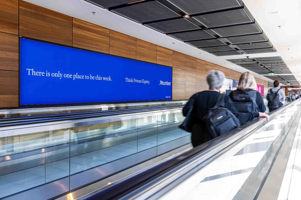Landscapes L Main pier moving walkway Schengen