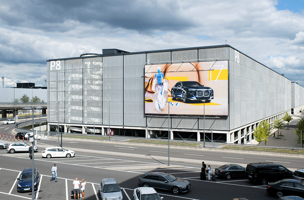 Riesenposter Vorfahrt Zufahrt
